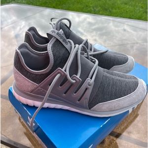 Adidas Tubular Radial Mens 11.5 (AQ6726)